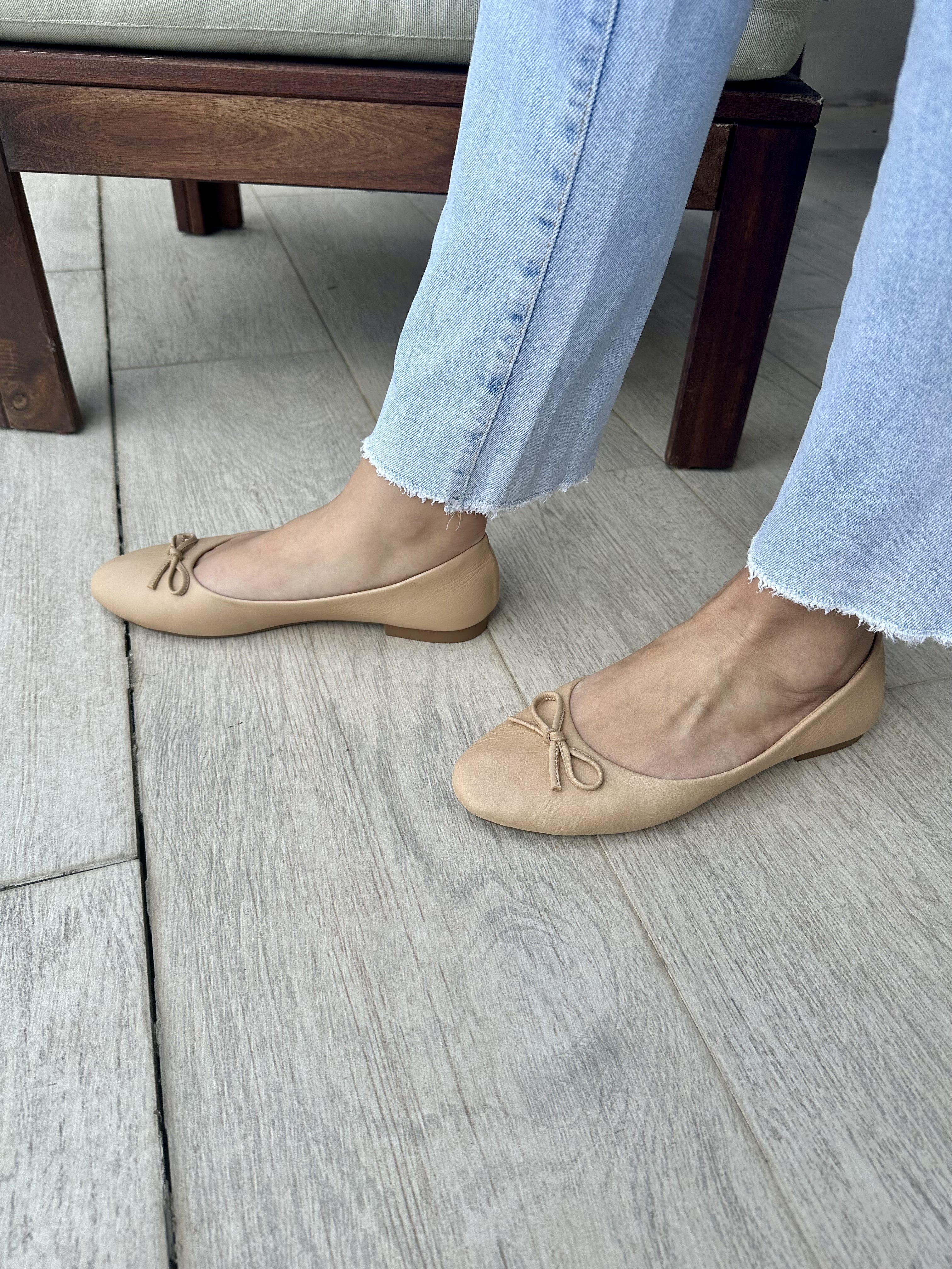 BAILARINA DALIA NUDE