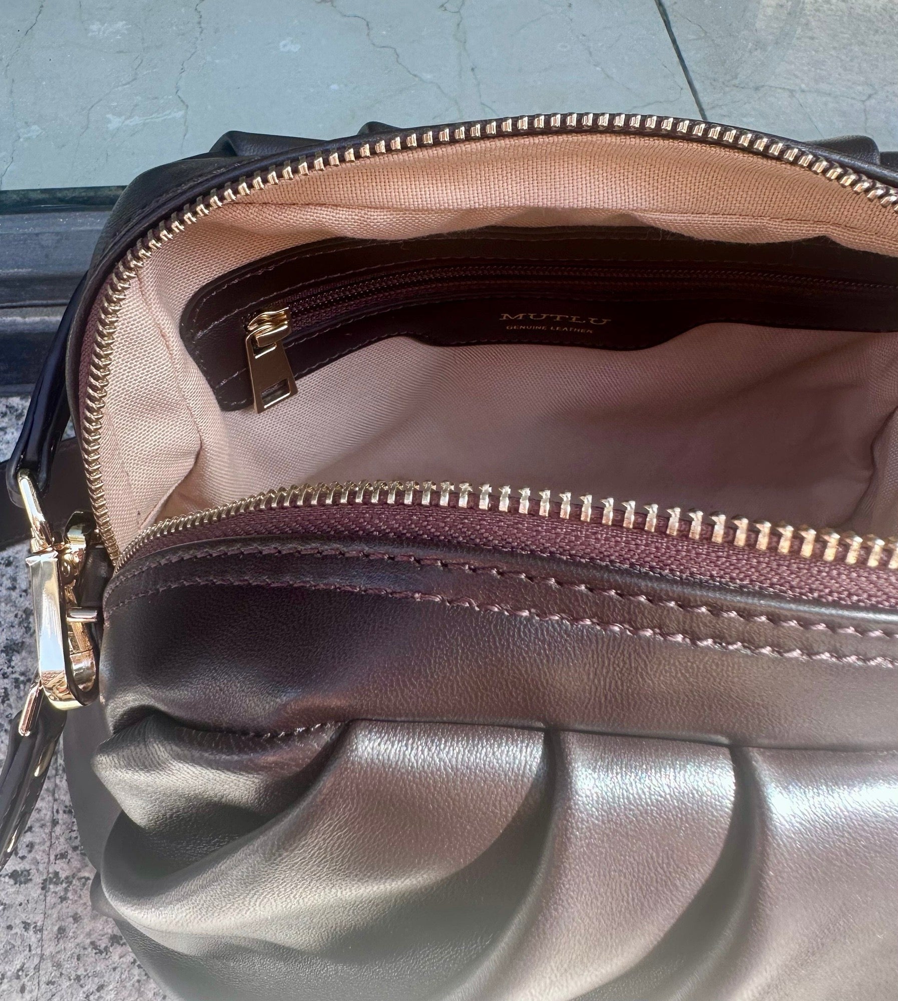 BIG MARTI STUDIO BORDÓ