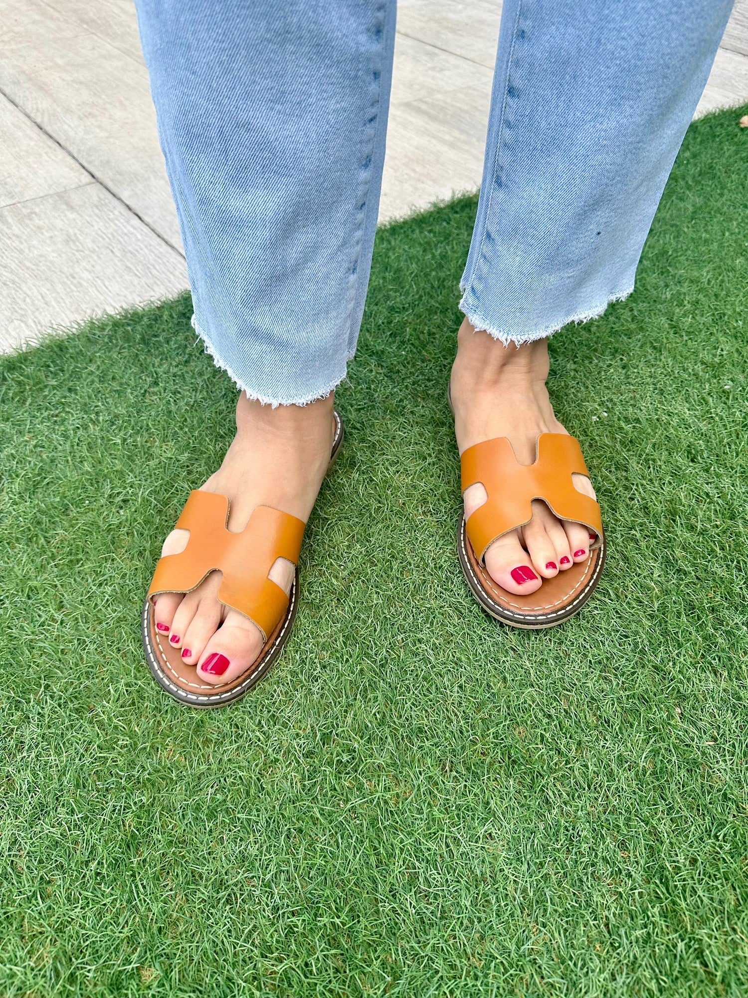 SANDALIA PIEL MARRÓN